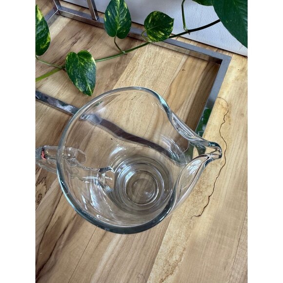 Clear Glass Pitcher with Handle and Pour Spout - Picture 3 of 6